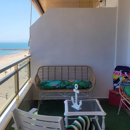 Djcumar Beach En Primera Linea De Playa דירה *